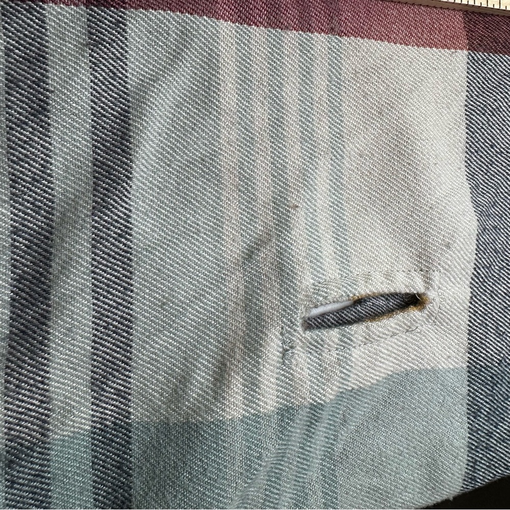 Poncho Sleeveless Wrap Shawl Tie‎ Closure OS Bold Plaid Lightweight Boho READ - Picture 12 of 12